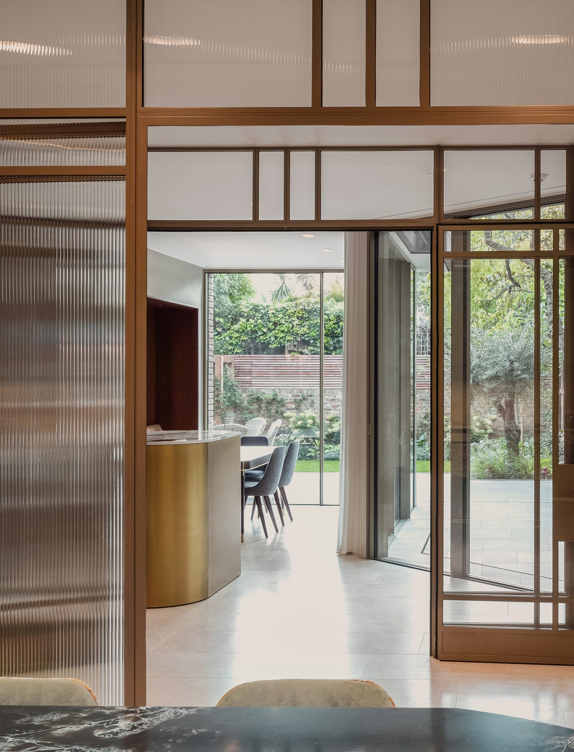 Elm Tree Road Family Home - Marek Wojciechowski Architects